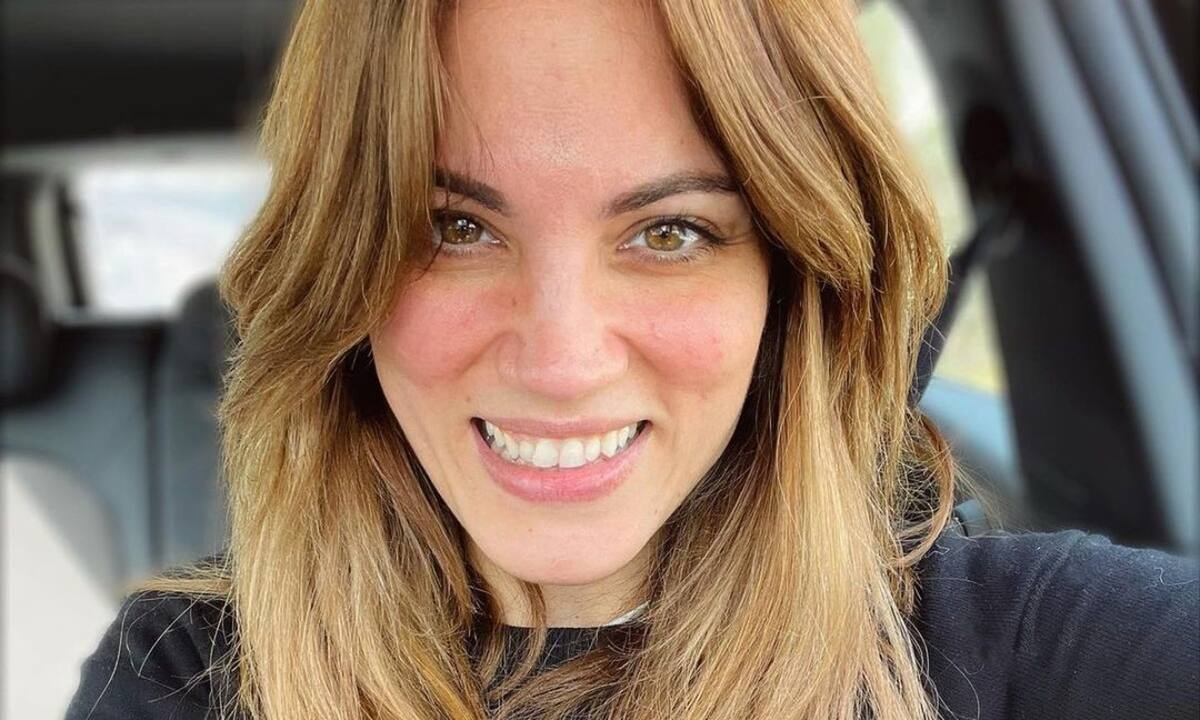 Μαίρη Συνατσάκη: Elevator selfie στον 8ο μήνα εγκυμοσύνης