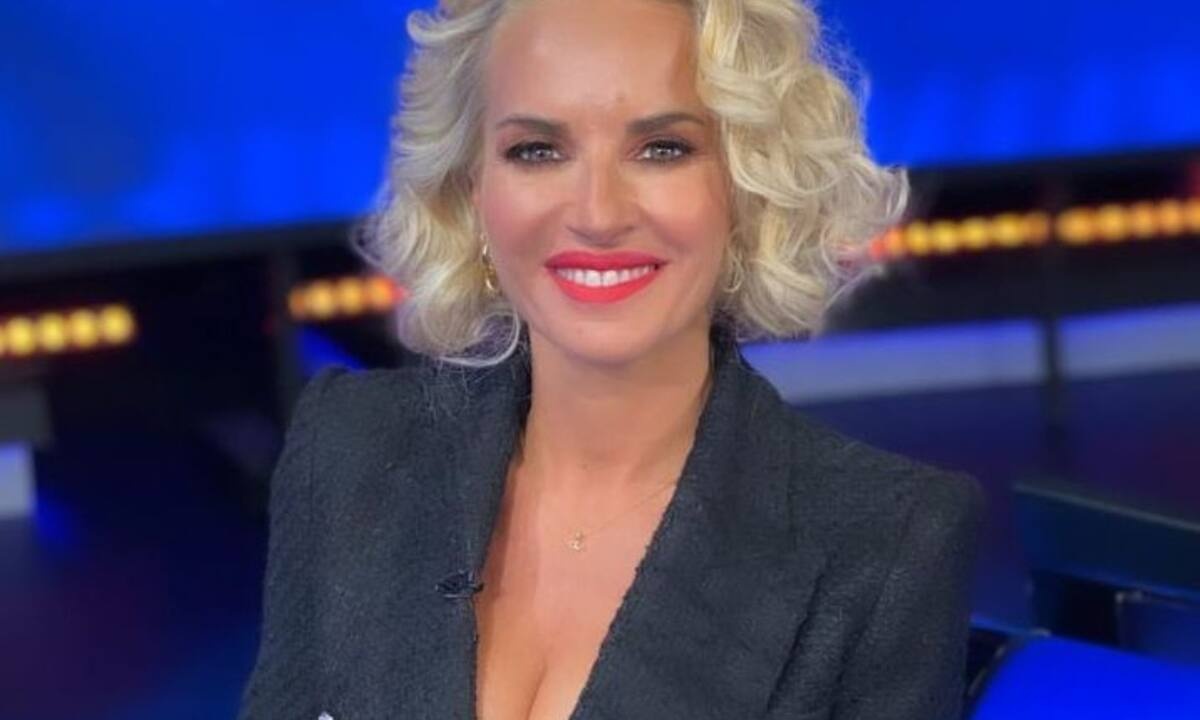 Δες τη Μαρία Μπεκατώρου πριν 10 χρόνια & σήμερα: Βλέπεις αλλαγή;