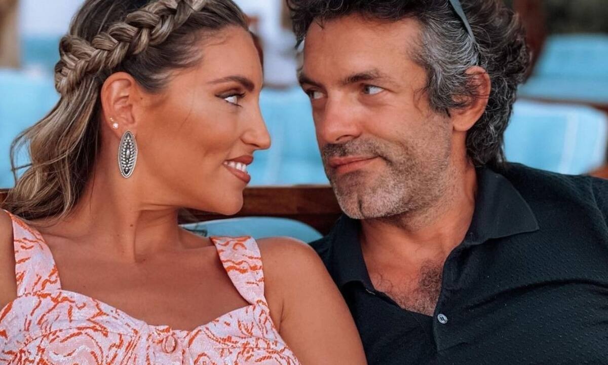 Το στολισμένο σπίτι της Αθηνάς Οικονομάκου στην Κιφισία είναι όνειρο