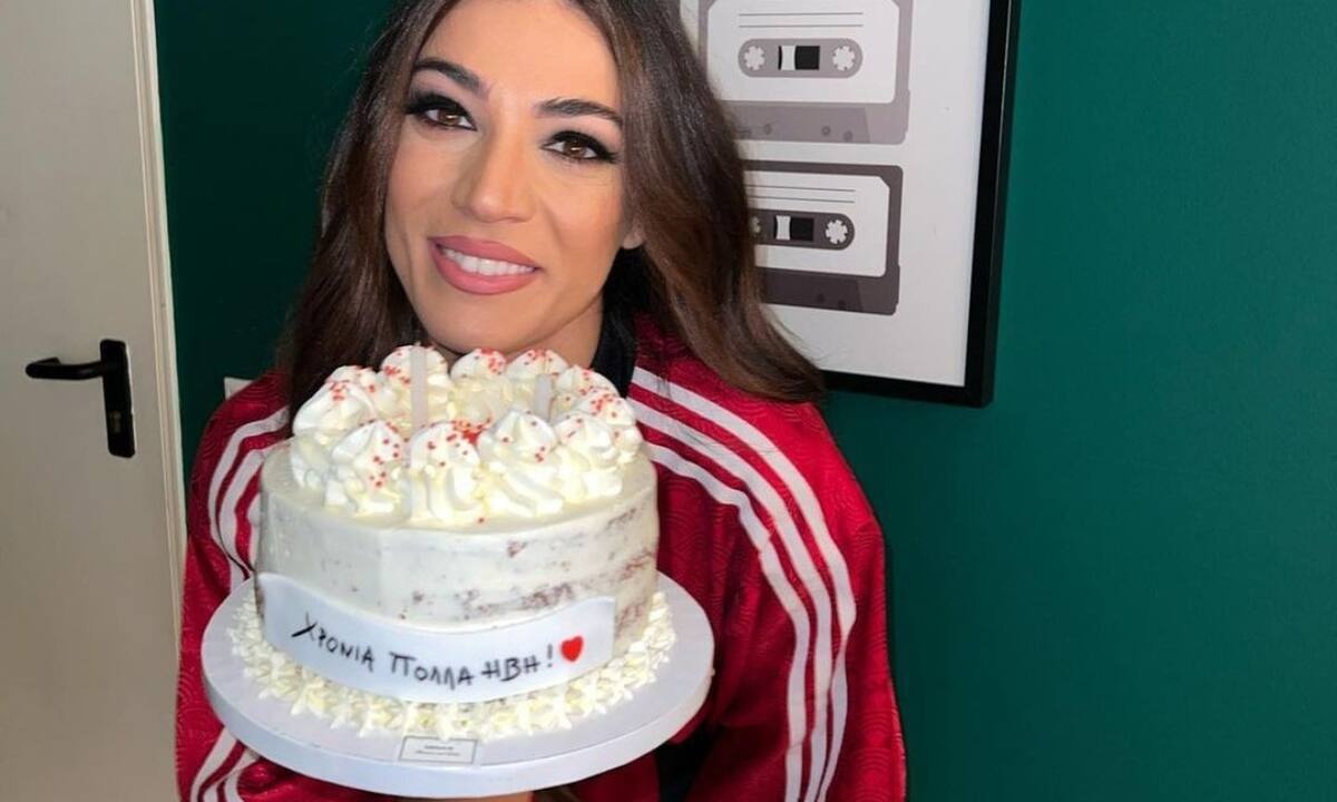 Η Ήβη Αδάμου έγινε 29:Η Γη της Ελιάς, η τούρτα & το σπίτι στην επαρχία