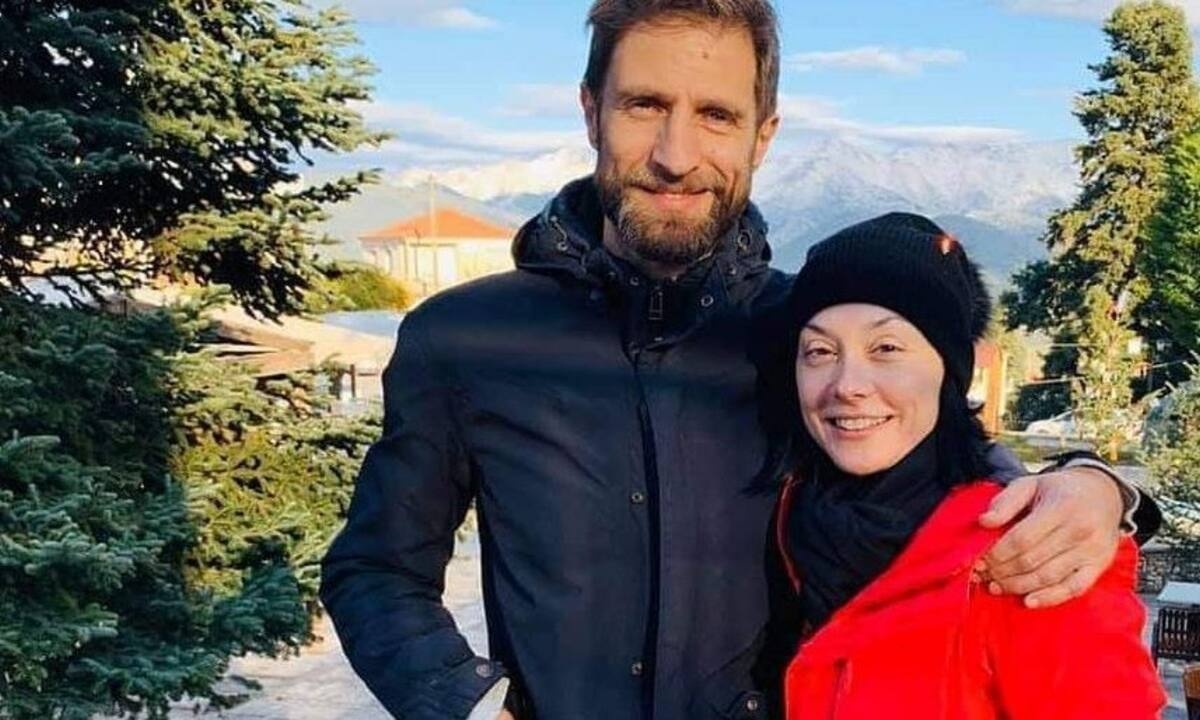 Μάξιμος Μουμούρης: Η οικογενειακή φώτο με τις τρεις κόρες του