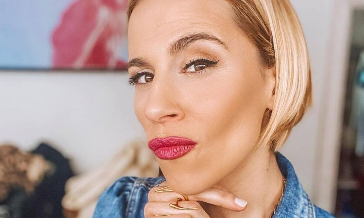 Νάντια Μπουλέ: Το ωφέλιμο παιχνίδι που παίζει η κόρη της