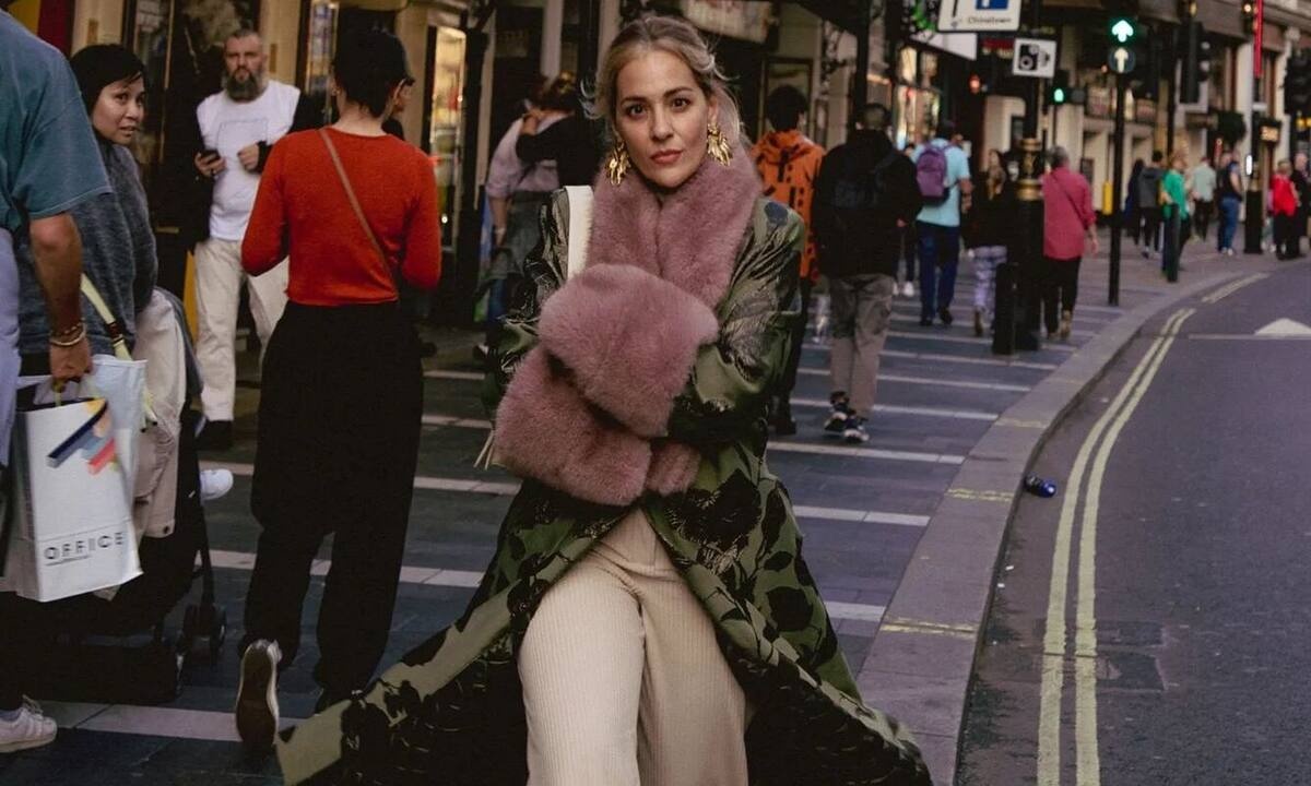 Νατάσσα Μποφίλιου: Τα πρώτα λόγια μετά τον «χαμό» για το Λονδίνο και τα εντυπωσιακά ρούχα της