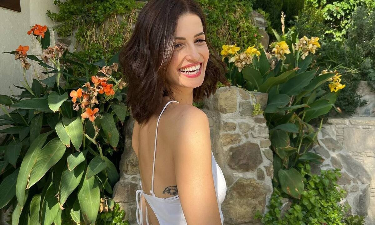 Χρύσα Παπά: «Δεν έχω βρεθεί σε άλλη σειρά με τόσα εξωτερικά γυρίσματα»