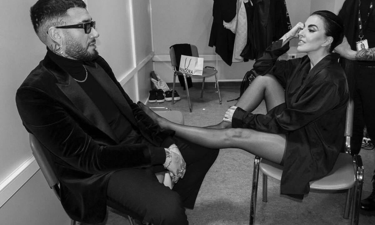 Στην κρυφή πόζα του Mente με Σολωμού δείχνει την αλήθεια της σχέσης