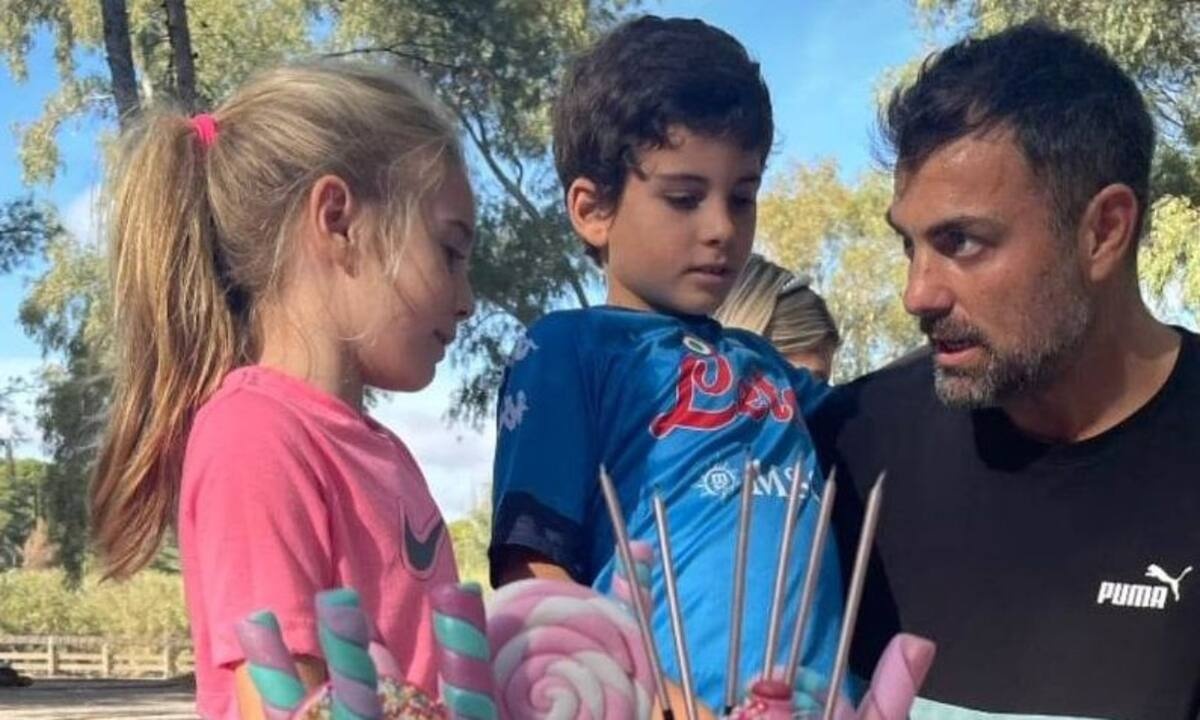 Μαλένα Χανταμπάκη: Είχε γενέθλια - Υπερπαραγωγή η τούρτα