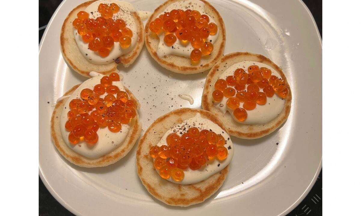 Το ορεκτικό με χαβιάρι σολομού για τις γιορτές (Γράφει η Majenco)