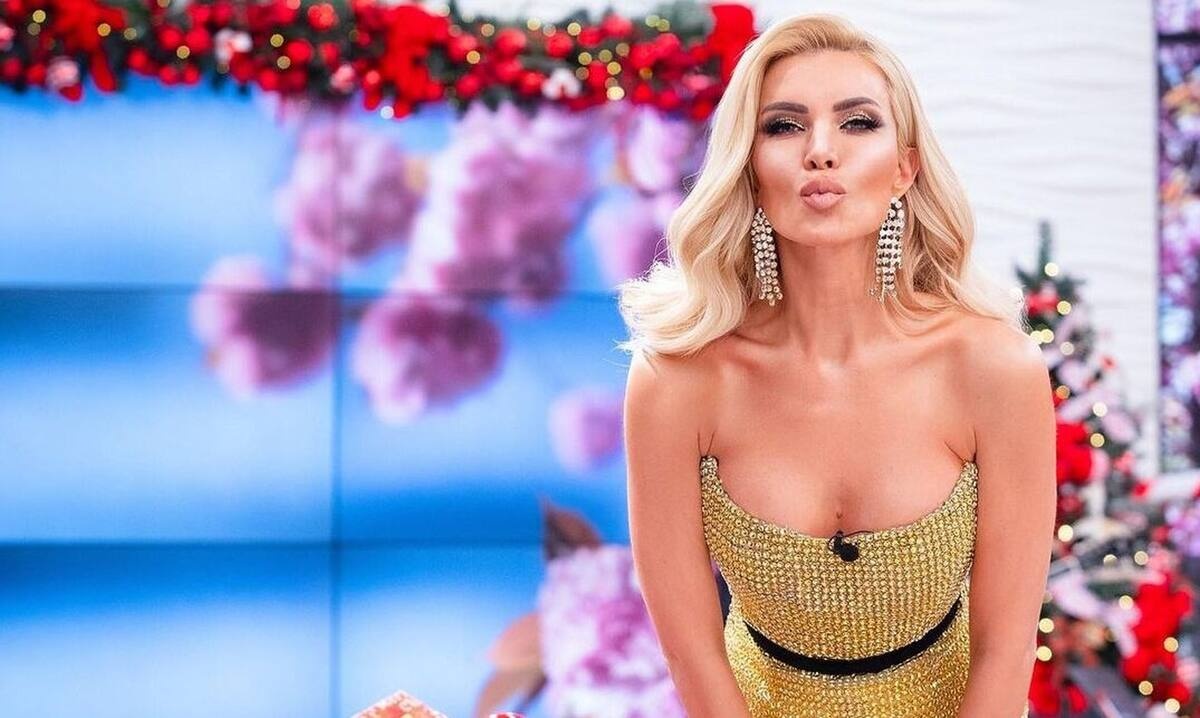 Κατερίνα Καινούργιου: Έτσι είναι το υπέροχο καμαρίνι της- Τα χρώματα και το υπέροχο boudoir της!