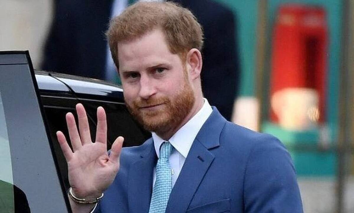 Η Ελίζαμπεθ Χάρλεϊ ξεκαθαρίζει αν ήταν η πρώτη ερωτική σύντροφος του πρίγκιπα Χάρι!