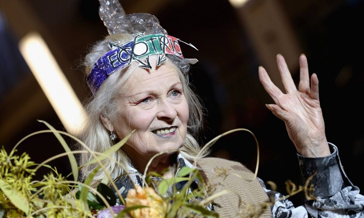 V. Westwood: H σχεδιάστρια που θα γελούσε αν διάβαζε τη νεκρολογία της