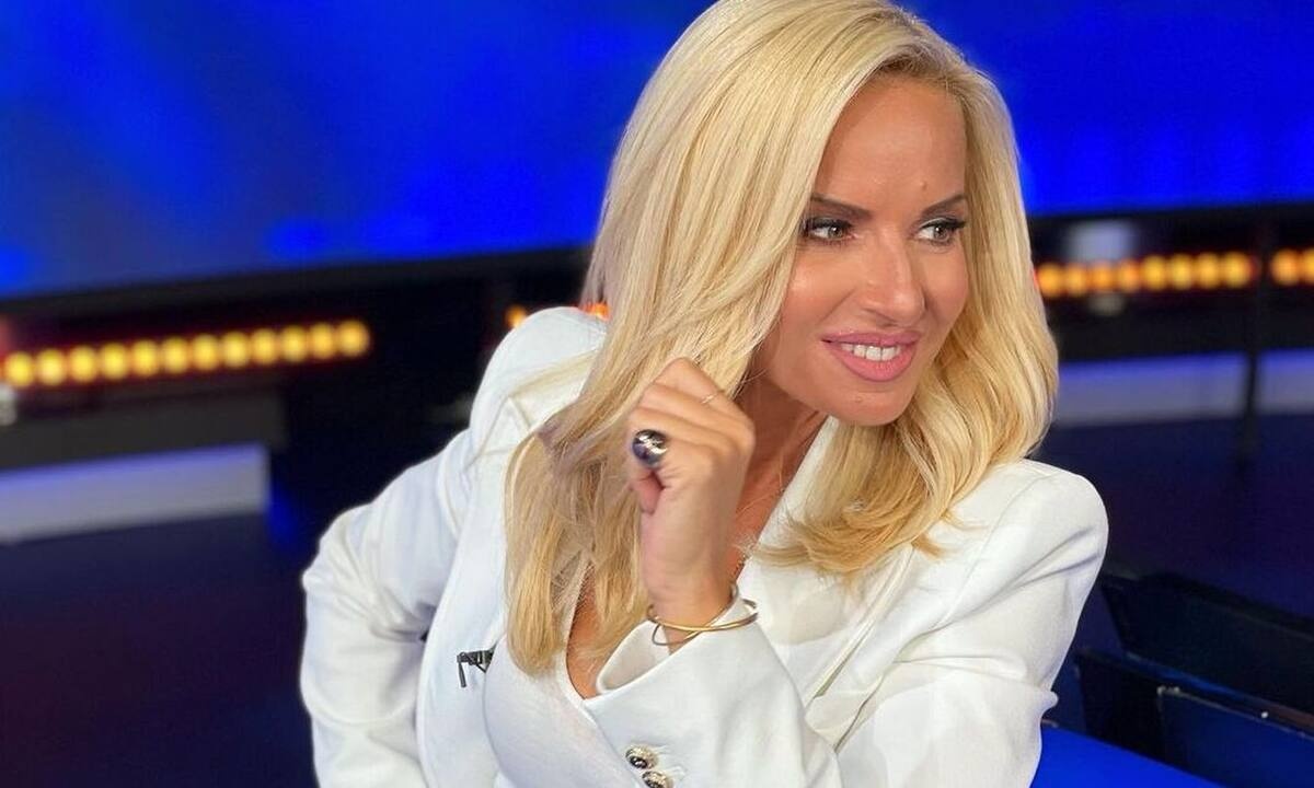 Μαρία Μπεκατώρου: Με αυτήν την κορυφαία τραγουδίστρια την μπέρδευαν πριν γίνει γνωστή