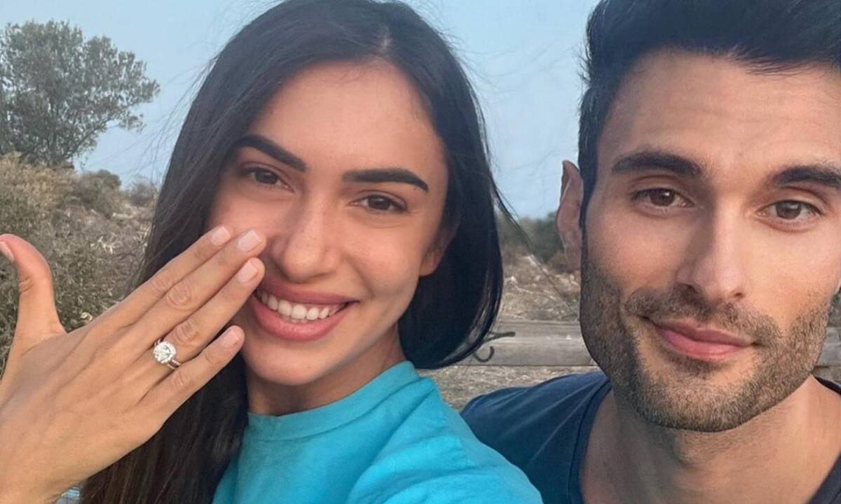 Πρέλεβιτς - Νομικός τα «έσπασαν» στον Αργυρό με φιλιά και αφιερώσεις