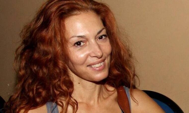 Συγκλονίζει η Δήμητρα Παπαδήμα: «Ο πατέρας μου σήκωσε την καραμπίνα να με χτυπήσει»