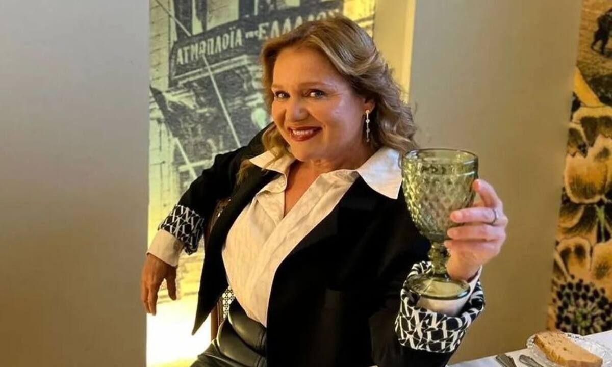 Η Βανδή αποκάλυψε το πριβέ πάρτι για τα γενέθλια της Καβογιάννη