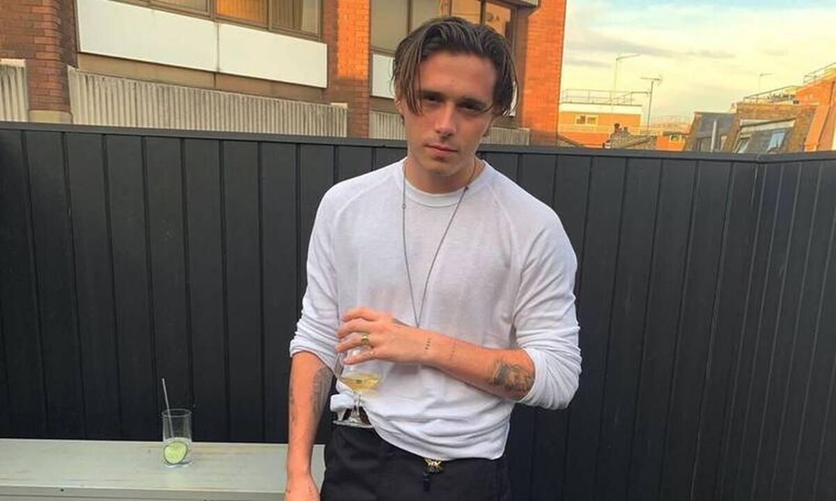 Μπρούκλιν Μπέκαμ: «Την ημέρα του γάμου μου ξέσπασα σε λυγμούς, φοβόμουν ότι θα με παρατήσει»