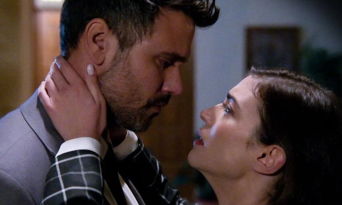 Παγιδευμένοι: O γρίφος με το βιβλίο που «τρέλανε» το Τwitter