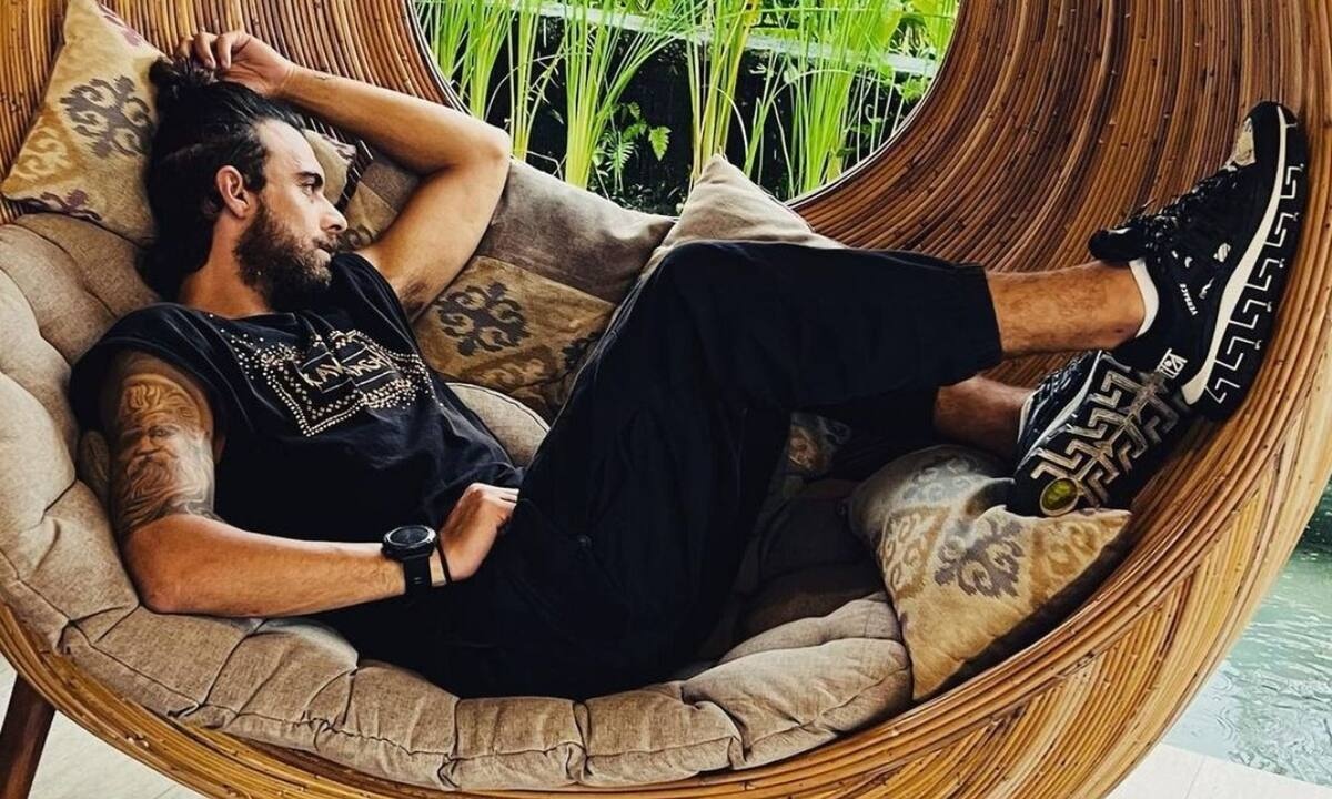 Survivor: To Τwitter ξέσπασε για την Καρολίνα & το φλερτ