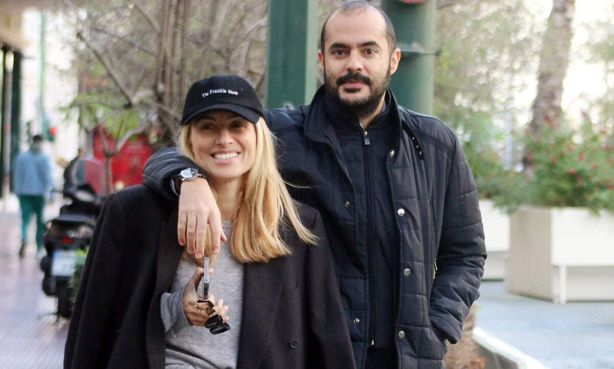 Ηλιάκη-Μανουσάκης: Η νέα ζωή στην Αθήνα και το διπλό μυστήριο με γάμο και βάφτιση μαζί!