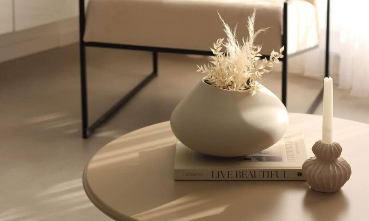 Iδέες για να διακοσμήσετε το στρογγυλό σας τραπέζι