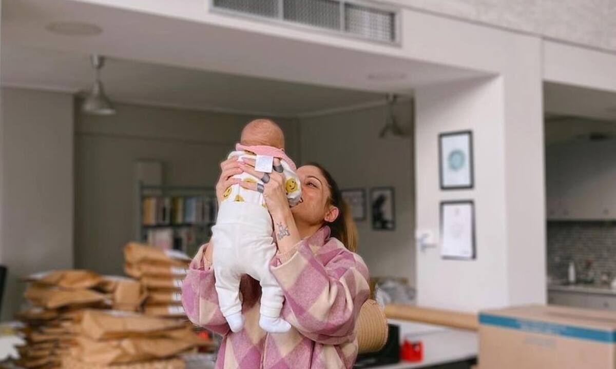 Συνατσάκη: Όλες οι φωτό με την κόρη της που ενθουσίασαν διάσημες & μαχήτριες μαμάδες