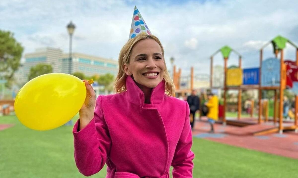 Νάντια Μπουλέ: Μικρή fashionista η κόρη της Σεμέλη