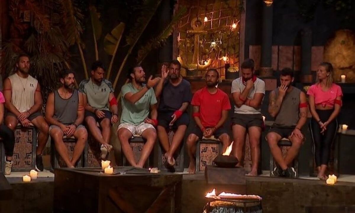 Ξέσπασε με φωνές ο Χανταμπάκης: Η επική αντίδραση του Twitter