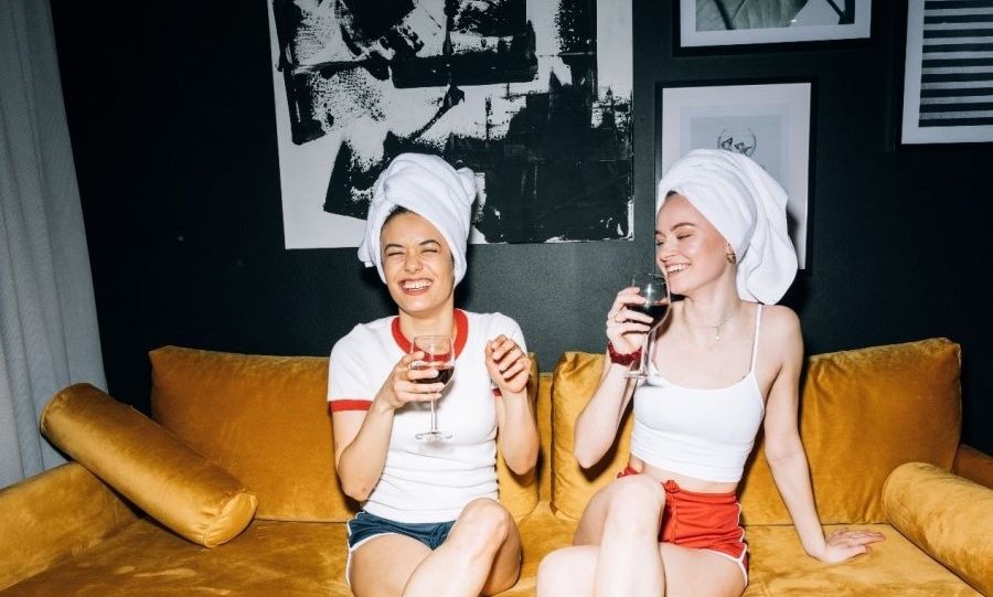 Γιατί πραγματική αγάπη για εμένα σημαίνει φιλία δίχως όρους