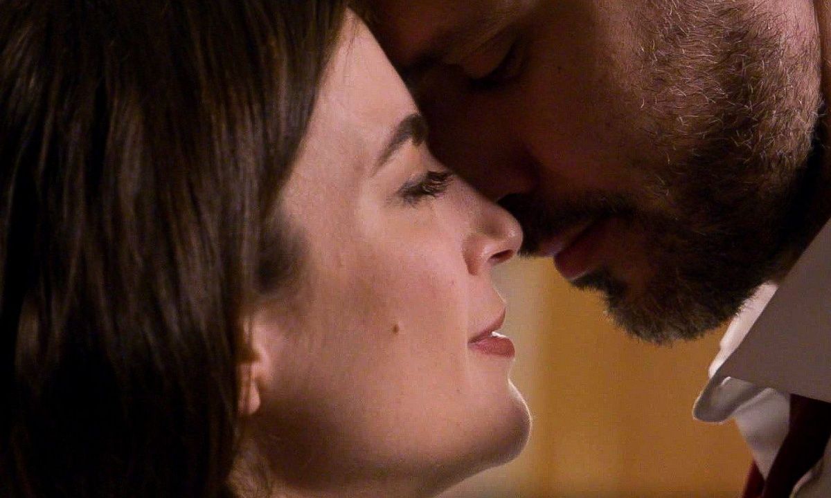 Παγιδευμένοι: Αποθέωση για την ερωτική σκηνή Άννας - Δημήτρη