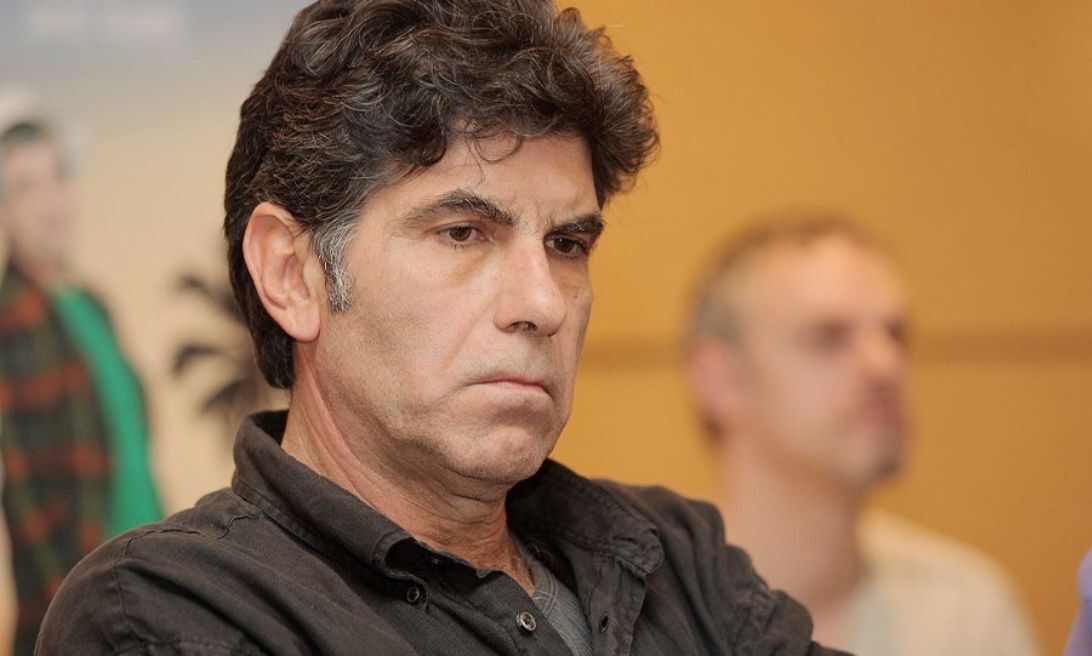 Γιάννης Μπέζος: «Τη δική μας δουλειά δεν μπορείς να την κάνεις μόνος σου»