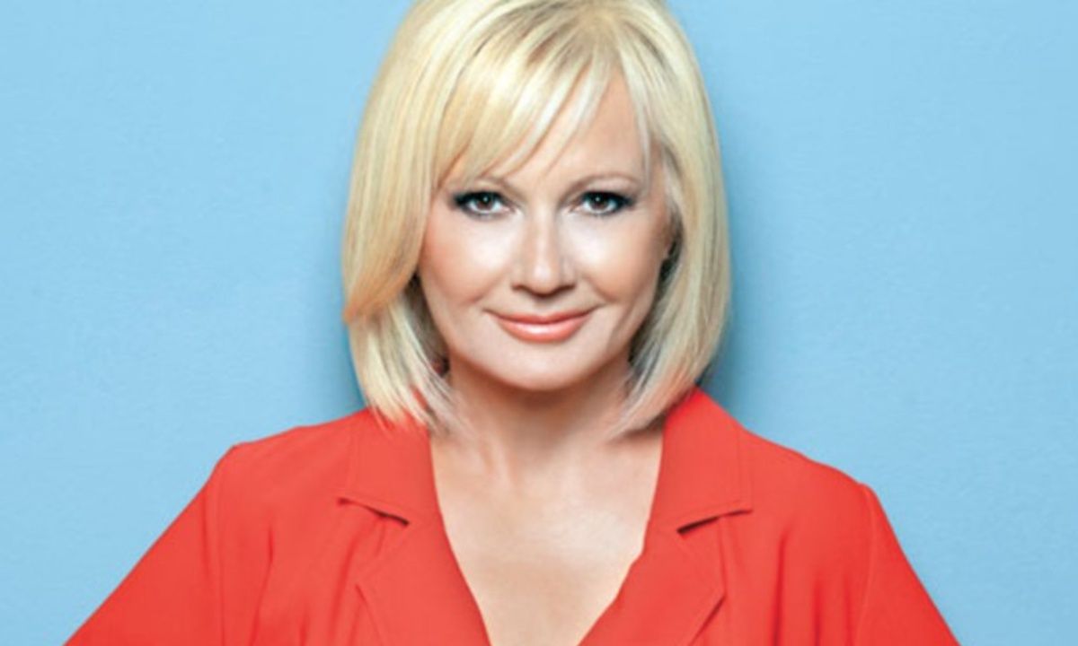 Νικολούλη: Πόσο άλλαξε τα τελευταία 28 χρόνια & ποιος διάσημος δεν την πίστεψε καθόλου