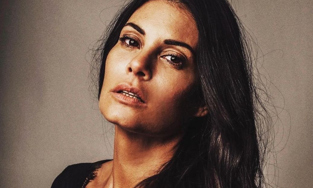 Συγκλονίζει η Μαρία Κορινθίου: «Κατά τη διάρκεια της επέμβασης βρέθηκε ανεύρυσμα»