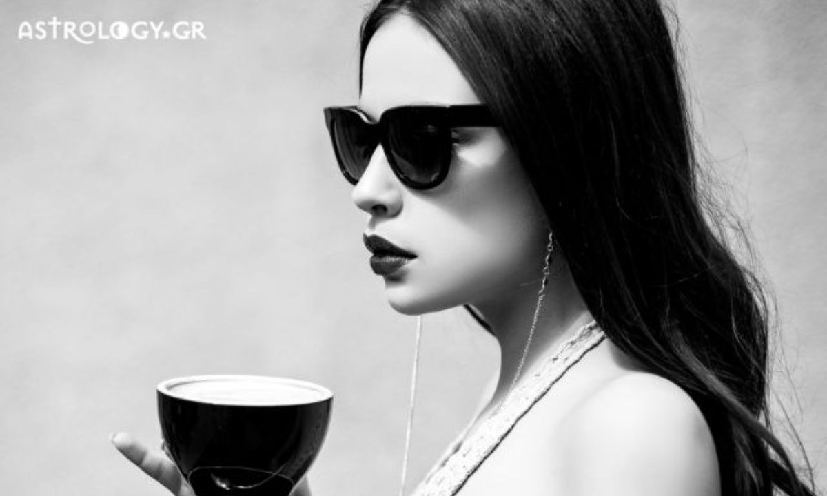 Έχεις Μαύρη Σελήνη στον 10ο οίκο; Μάθε τι σημαίνει