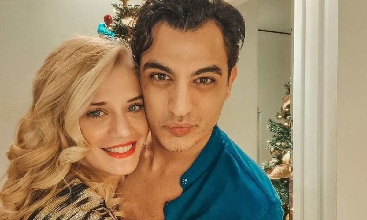 Τζένη Θεωνά και Δήμος Αναστασιάδης μένουν σε ένα υπέροχο σπίτι με τον γιο τους