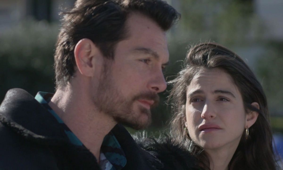 Έκπληξη στο «Μαύρο Ρόδο»: Βίκος & Αλεξία δίνουν το πρώτο φιλί