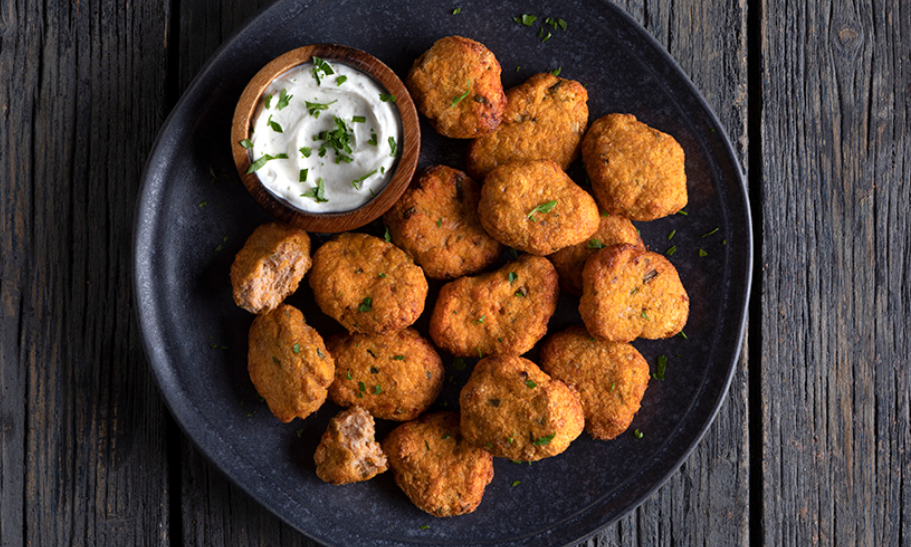 Κοτομπουκιές με γλυκοπατάτα από τον Άκη Πετρετζίκη