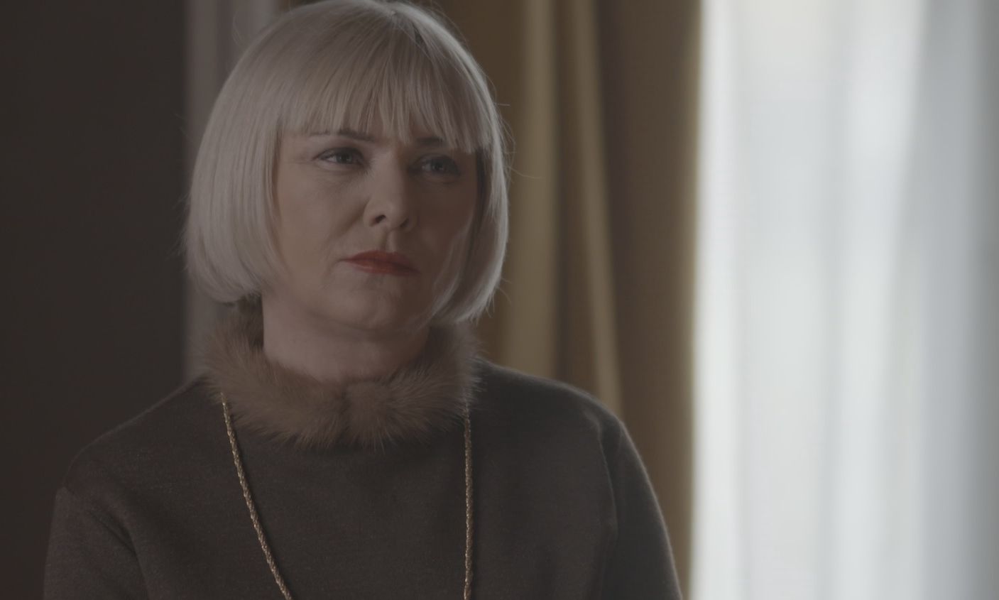 Παράδεισος των κυριών: Ο Ντίνος απειλεί τη Βικτώρια