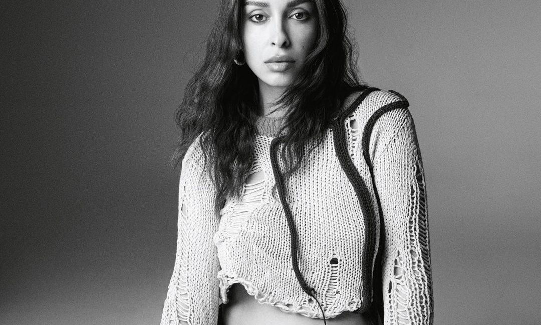 Ελένη Φουρέιρα: Η βόλτα με τον γιο της και το απίθανο στιλ της!