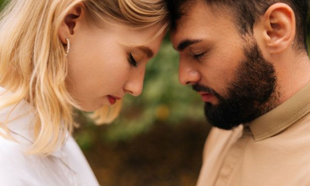 Μέχρι πότε θα σε αγαπά ο Δίδυμος, ο Ζυγός ή ο Υδροχόος;