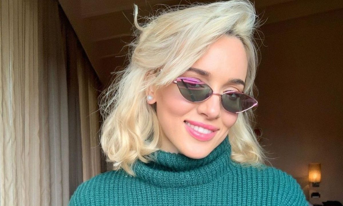 Καλομοίρα: Έβαλε ασορτί ρούχα κι αξεσουάρ με την κόρη της