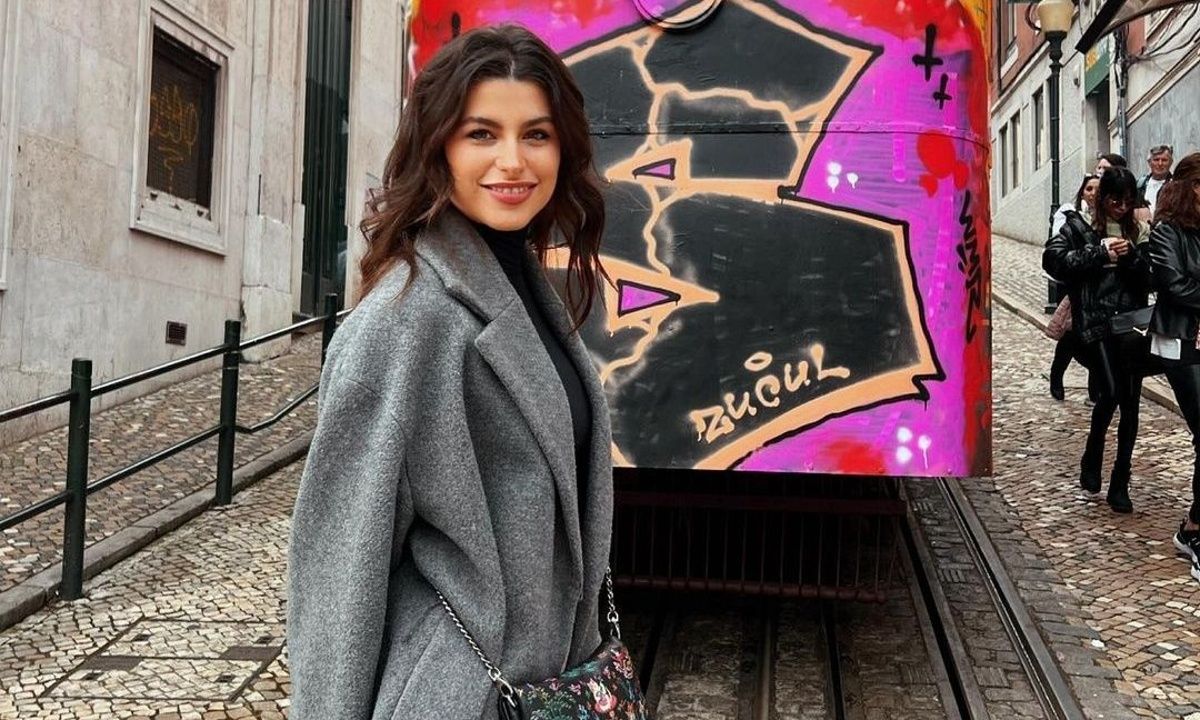 Δανάη Παππά: Το στιλ εκτός «Σασμού» και οι ωραιότερες εμφανίσεις από τα ταξίδια της