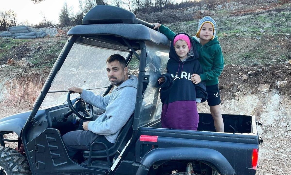 Μαλένα Χανταμπάκη: Ούτε που φαντάζεστε τι βιβλίο διαβάζει