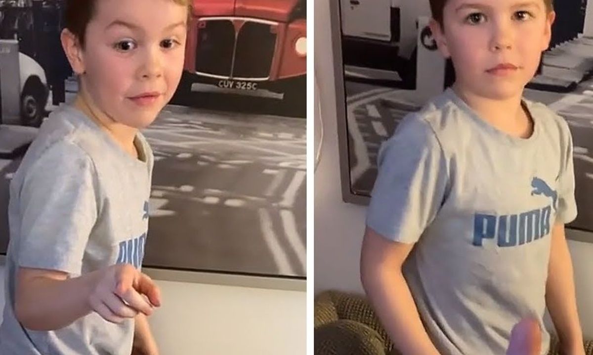 Μπαμπάς κάνει φάρσα στον γιο του με ένα αυγό και τον τρομάζει