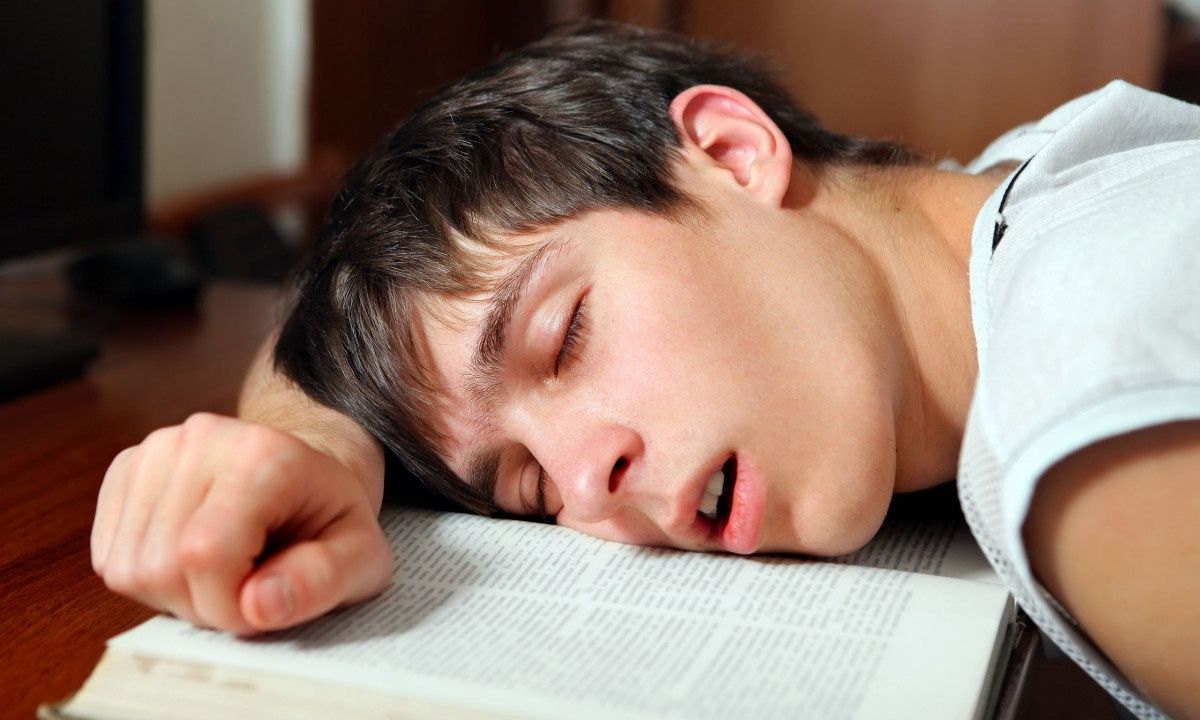 Άπνοια στην εφηβεία: Πώς επηρεάζει τον εγκέφαλο