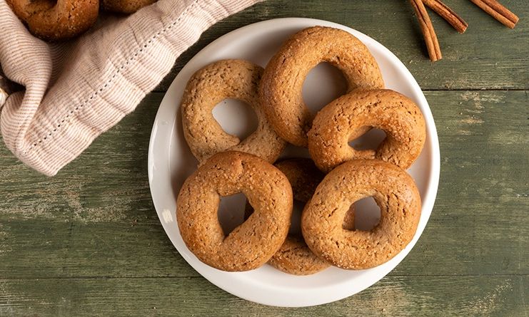 Κουλουράκια κανέλας από τον Άκη Πετρετζίκη