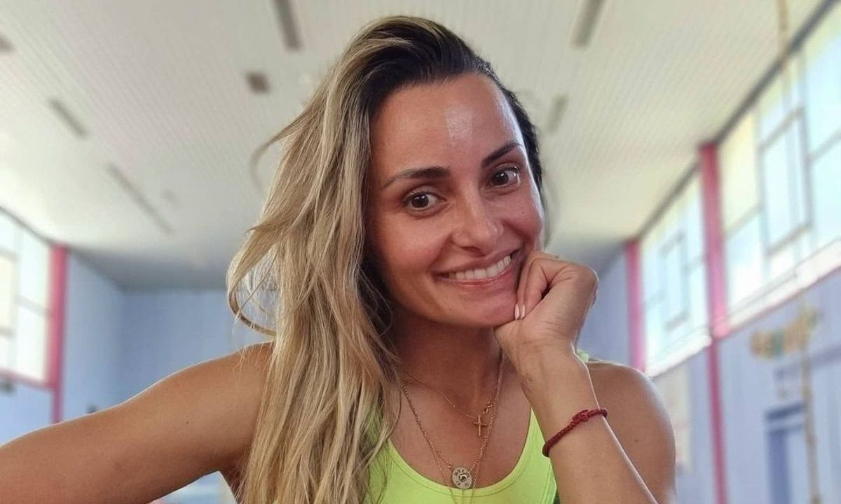 Βασιλική Μιλλούση: Πρωινή γυμναστική με τη Λένια