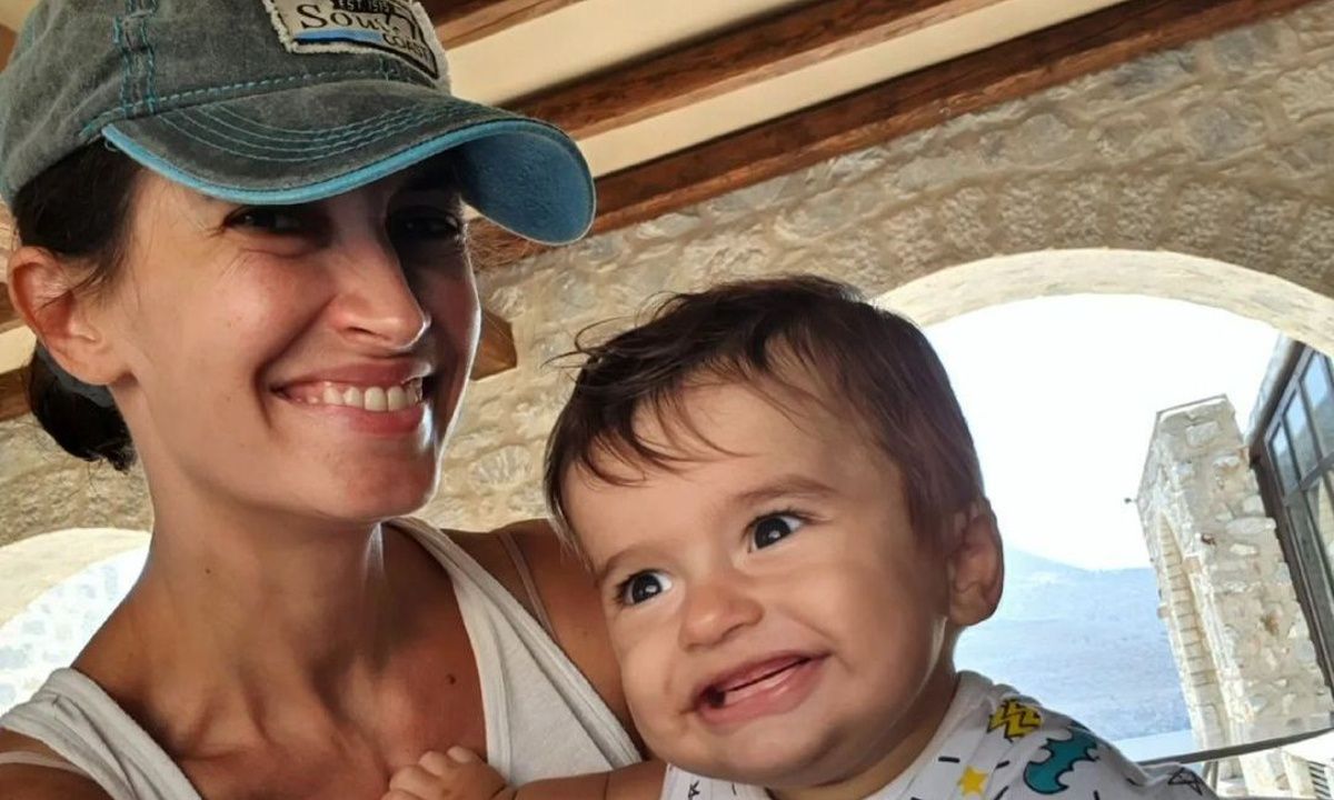 Μάρα Δαρμουσλή: Το χορταστικό σνακ που τρώει ο γιος της στη βόλτα