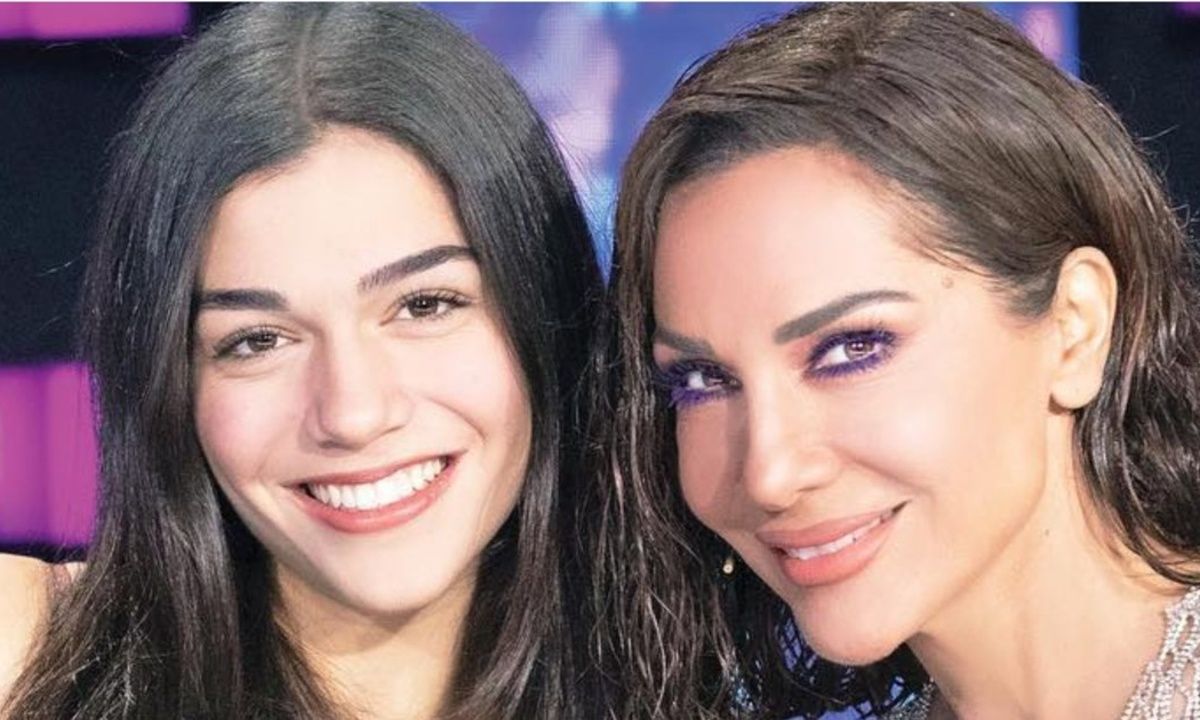 Χαμός με αυτό το «καυτό» φόρεμα: Βανδή και Μελίνα με GNTM vibes