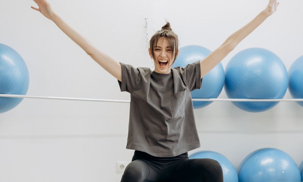 Πώς θα αποκτήσεις κοιλιακούς-πέτρα με 7 λεπτά άσκηση τη μέρα