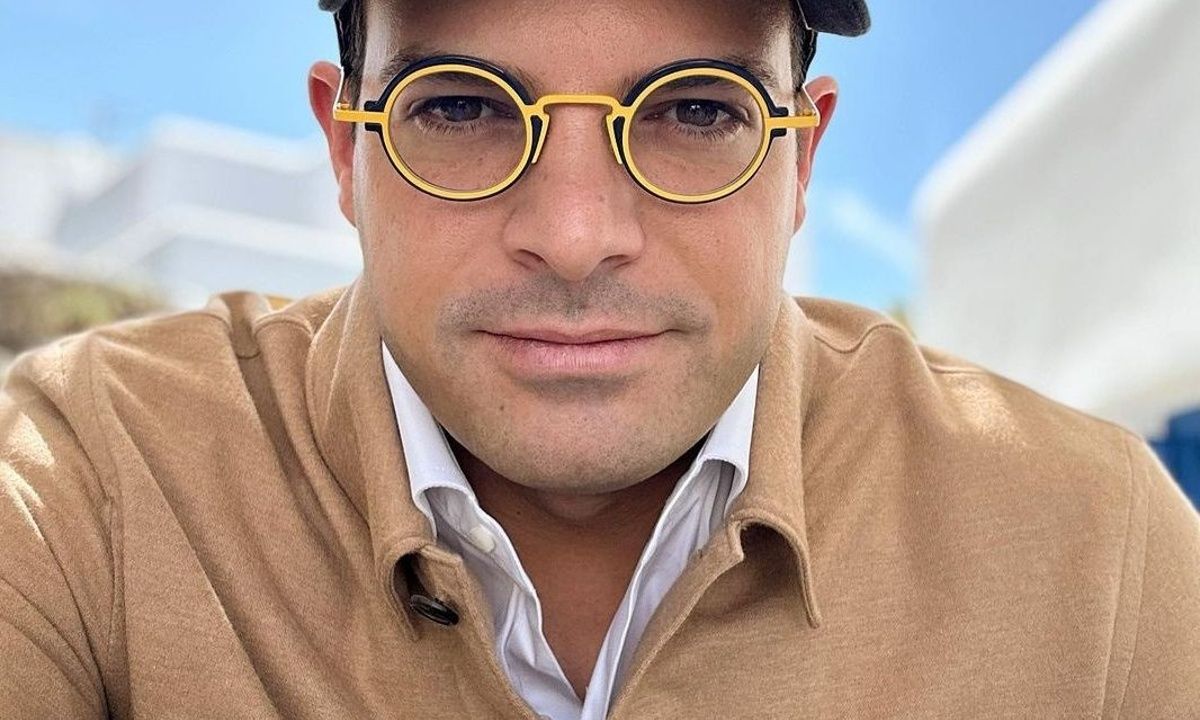 Γενέθλια για τον πρώην της Καινούργιου: Η πόζα με τη νέα Κατερίνα