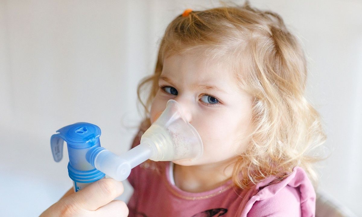 Αναπνευστικός Συγκυτιακός Ιός: Πόσο αυξάνει τον κίνδυνο άσθματος